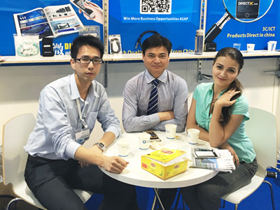 六盛俄羅斯展與客戶深切交流