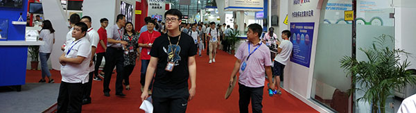 今年光博會(huì)大放異彩，新產(chǎn)品新技術(shù)層出不窮